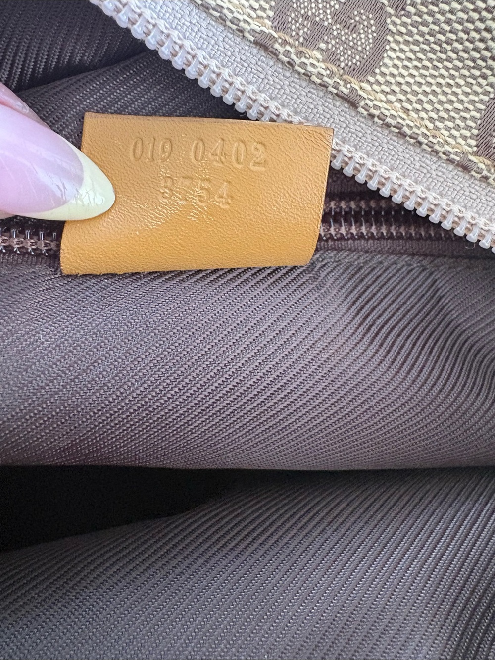 GUCCI Monogram Canvas Tote - Picture 14 of 16